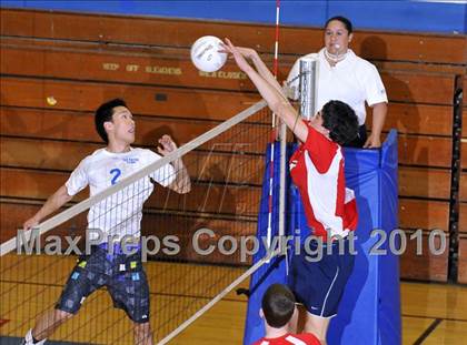 Thumbnail 3 in La Salle @ San Marino photogallery.