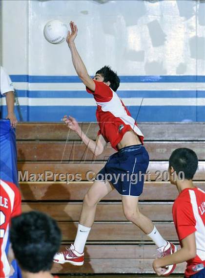 Thumbnail 1 in La Salle @ San Marino photogallery.