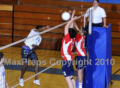 Thumbnail 1 in La Salle @ San Marino photogallery.
