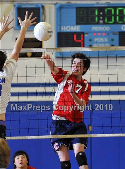 Thumbnail 1 in La Salle @ San Marino photogallery.