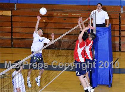 Thumbnail 1 in La Salle @ San Marino photogallery.