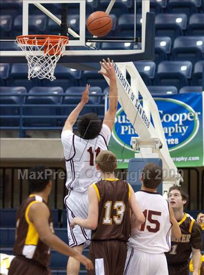 Thumbnail 3 in Bishop's vs Parker (CIF SDS D4 Final) photogallery.