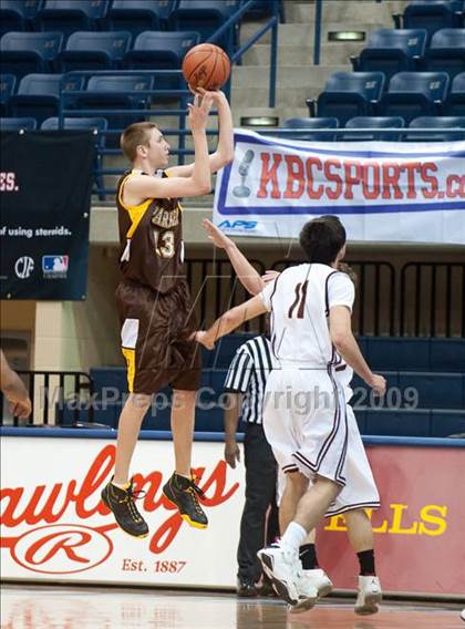 Thumbnail 2 in Bishop's vs Parker (CIF SDS D4 Final) photogallery.