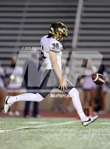 Thumbnail 3 in Dallas Jesuit @ MacArthur photogallery.