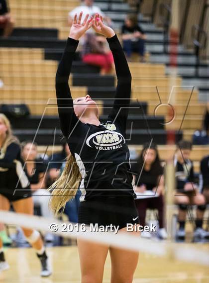 Thumbnail 1 in Central Catholic @ Enochs photogallery.