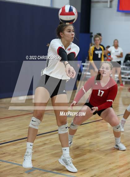Thumbnail 2 in Buchholz vs Vero Beach (Nike Tournament of Champions) photogallery.