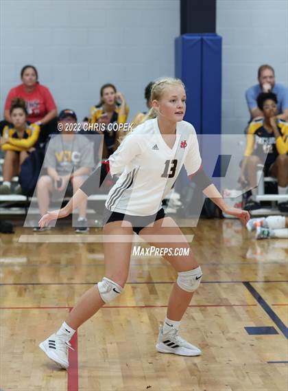 Thumbnail 3 in Buchholz vs Vero Beach (Nike Tournament of Champions) photogallery.