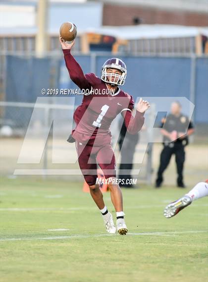 Thumbnail 2 in Southside vs. Highlands photogallery.