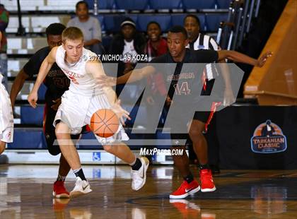 Thumbnail 1 in Salesian vs. Post Falls (Tarkanian Classic) photogallery.