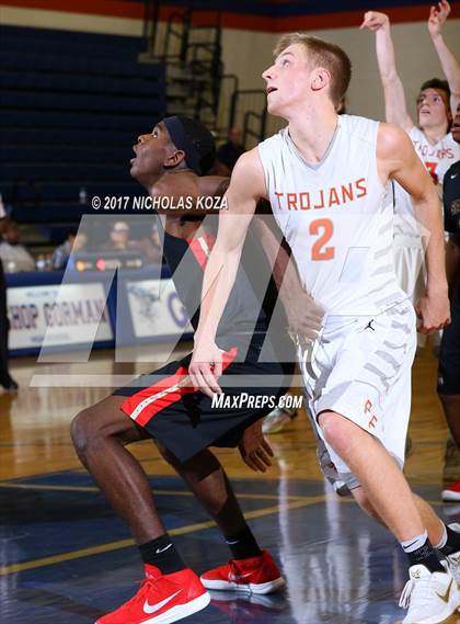 Thumbnail 3 in Salesian vs. Post Falls (Tarkanian Classic) photogallery.