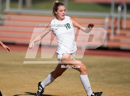 Thumbnail 2 in Hope Christian vs. St. Pius X photogallery.