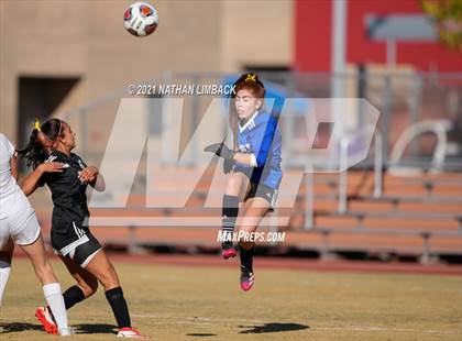 Thumbnail 3 in Hope Christian vs. St. Pius X photogallery.