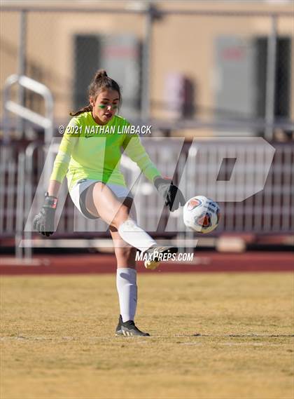Thumbnail 2 in Hope Christian vs. St. Pius X photogallery.