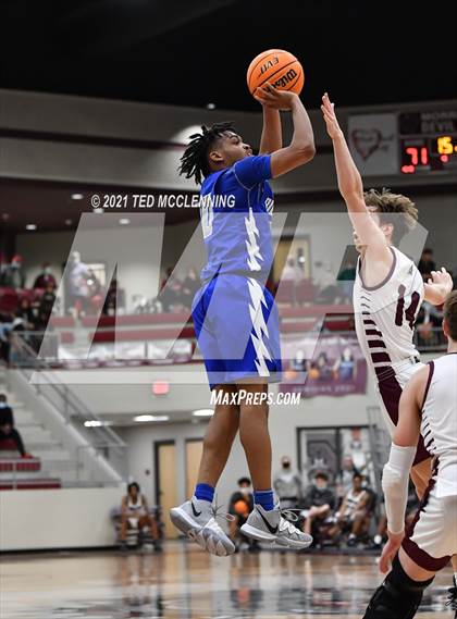 Thumbnail 1 in Morrilton vs. Monticello (AAA 4A State Round Two) photogallery.