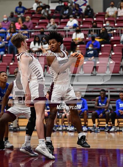 Thumbnail 1 in Morrilton vs. Monticello (AAA 4A State Round Two) photogallery.