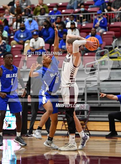 Thumbnail 2 in Morrilton vs. Monticello (AAA 4A State Round Two) photogallery.