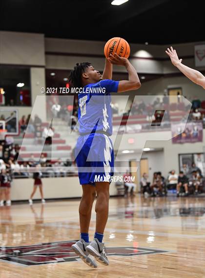 Thumbnail 2 in Morrilton vs. Monticello (AAA 4A State Round Two) photogallery.