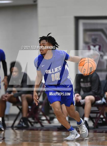 Thumbnail 3 in Morrilton vs. Monticello (AAA 4A State Round Two) photogallery.