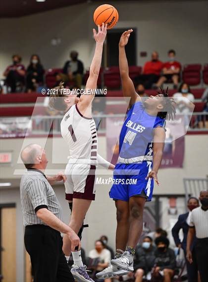 Thumbnail 3 in Morrilton vs. Monticello (AAA 4A State Round Two) photogallery.