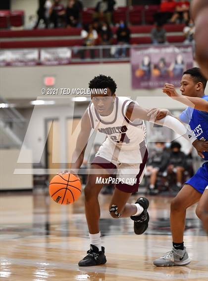 Thumbnail 1 in Morrilton vs. Monticello (AAA 4A State Round Two) photogallery.