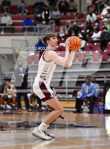 Thumbnail 1 in Morrilton vs. Monticello (AAA 4A State Round Two) photogallery.