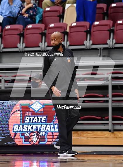 Thumbnail 1 in Morrilton vs. Monticello (AAA 4A State Round Two) photogallery.