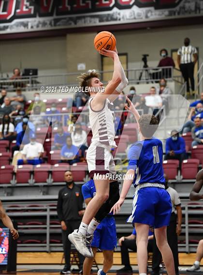 Thumbnail 1 in Morrilton vs. Monticello (AAA 4A State Round Two) photogallery.