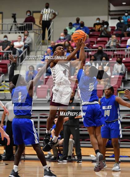 Thumbnail 1 in Morrilton vs. Monticello (AAA 4A State Round Two) photogallery.