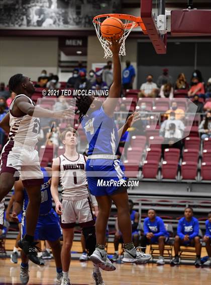 Thumbnail 3 in Morrilton vs. Monticello (AAA 4A State Round Two) photogallery.