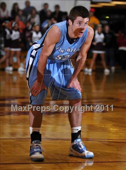 Thumbnail 3 in Sesser-Valier vs. Pinckneyville (Benton Invitational Tournament) photogallery.