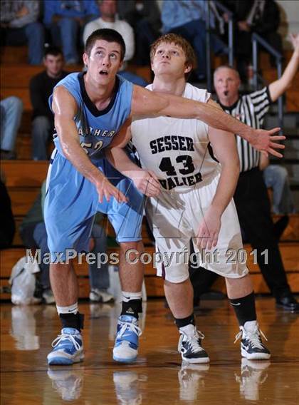 Thumbnail 2 in Sesser-Valier vs. Pinckneyville (Benton Invitational Tournament) photogallery.