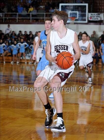 Thumbnail 3 in Sesser-Valier vs. Pinckneyville (Benton Invitational Tournament) photogallery.
