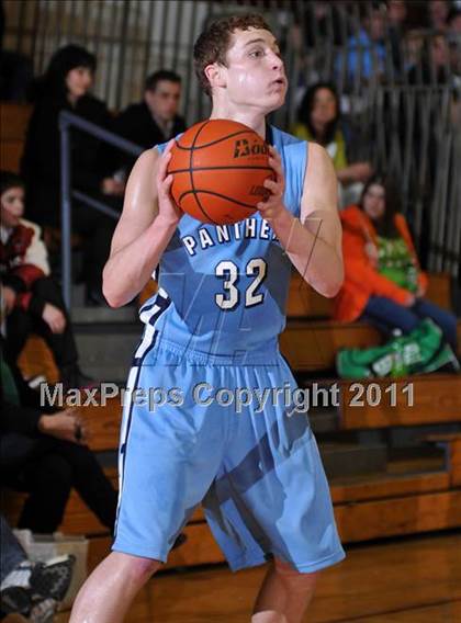 Thumbnail 3 in Sesser-Valier vs. Pinckneyville (Benton Invitational Tournament) photogallery.