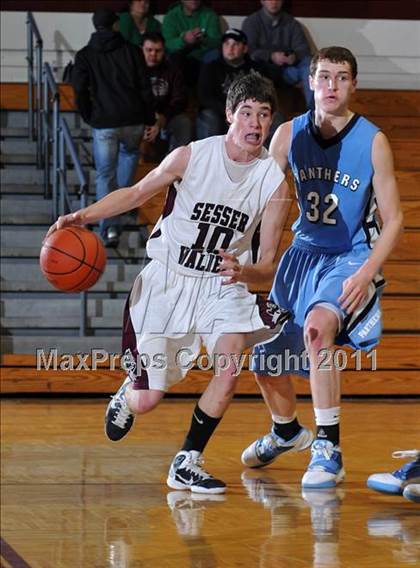 Thumbnail 1 in Sesser-Valier vs. Pinckneyville (Benton Invitational Tournament) photogallery.