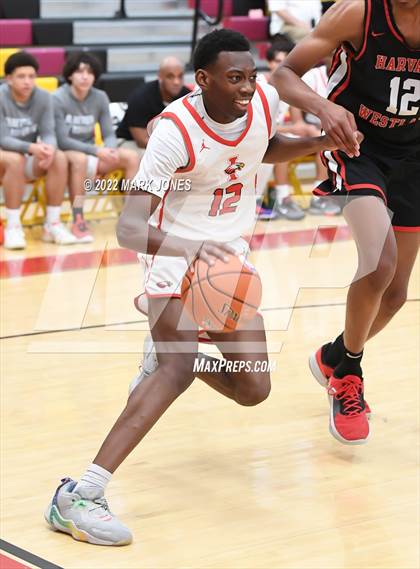 Thumbnail 2 in Harvard-Westlake vs. Ironwood (Hoophall West) photogallery.
