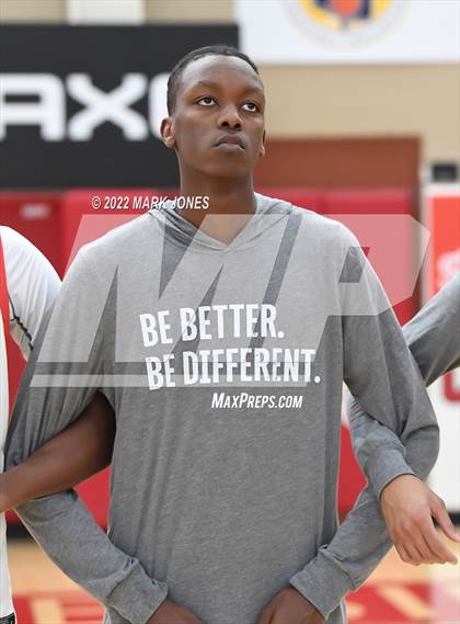 Thumbnail 1 in Harvard-Westlake vs. Ironwood (Hoophall West) photogallery.