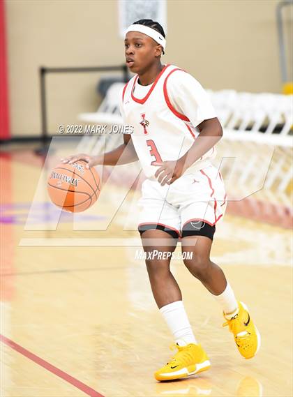 Thumbnail 1 in Harvard-Westlake vs. Ironwood (Hoophall West) photogallery.