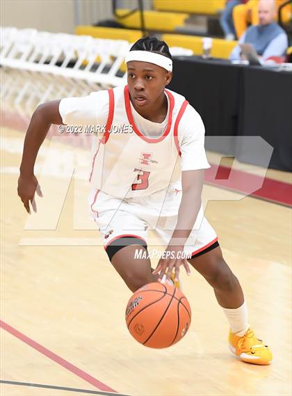 Thumbnail 2 in Harvard-Westlake vs. Ironwood (Hoophall West) photogallery.