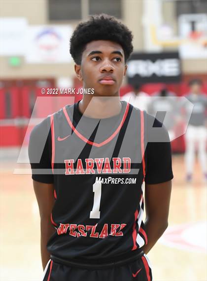 Thumbnail 2 in Harvard-Westlake vs. Ironwood (Hoophall West) photogallery.