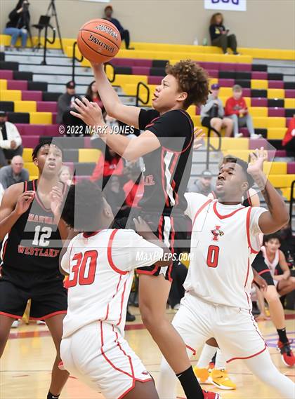 Thumbnail 3 in Harvard-Westlake vs. Ironwood (Hoophall West) photogallery.