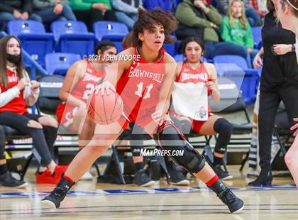 Thumbnail 3 in Idalou vs. Brownfield (UIL 3A Area Playoff) photogallery.