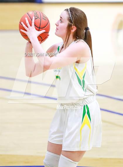 Thumbnail 3 in Idalou vs. Brownfield (UIL 3A Area Playoff) photogallery.