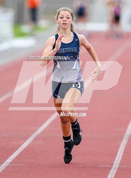 Thumbnail 1 in PHAC Girls Track and Field Championships photogallery.