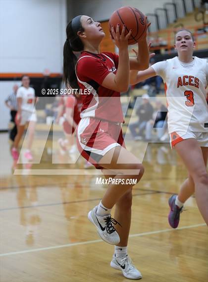 Thumbnail 1 in Logan Elm @ Amanda-Clearcreek photogallery.