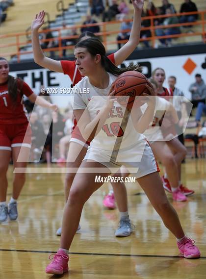 Thumbnail 3 in Logan Elm @ Amanda-Clearcreek photogallery.