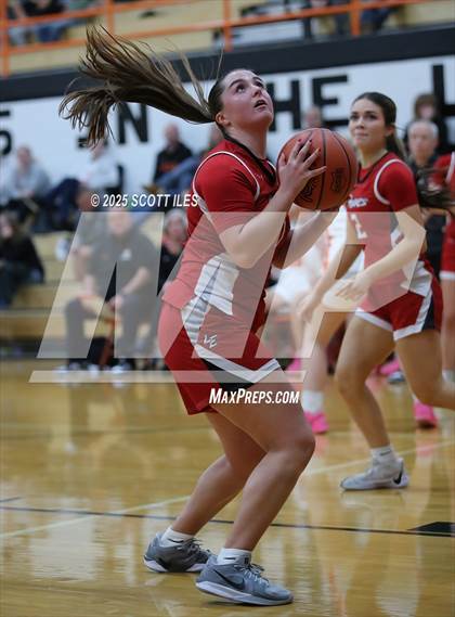 Thumbnail 1 in Logan Elm @ Amanda-Clearcreek photogallery.