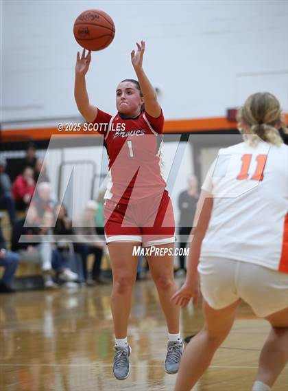 Thumbnail 1 in Logan Elm @ Amanda-Clearcreek photogallery.