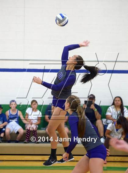 Thumbnail 1 in Lehi vs. Thousand Oaks (Durango Fall Classic) photogallery.