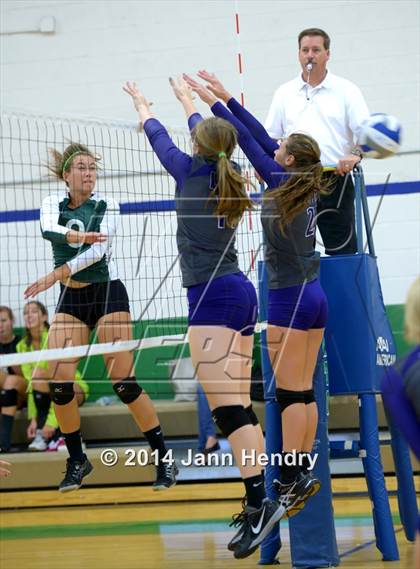 Thumbnail 3 in Lehi vs. Thousand Oaks (Durango Fall Classic) photogallery.