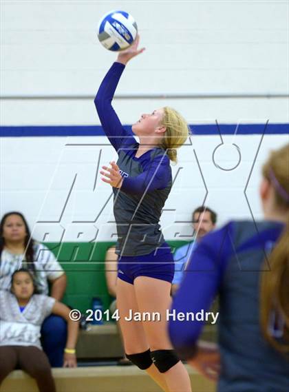 Thumbnail 1 in Lehi vs. Thousand Oaks (Durango Fall Classic) photogallery.